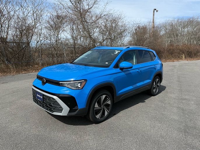 2025 Volkswagen Taos