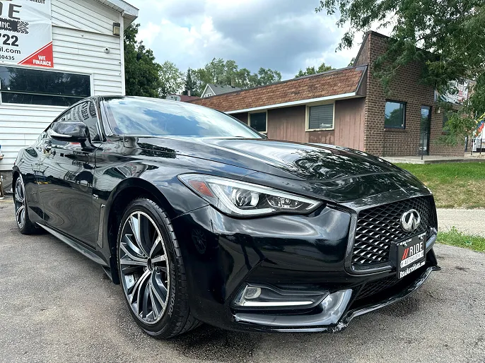 2017 Infiniti Q60