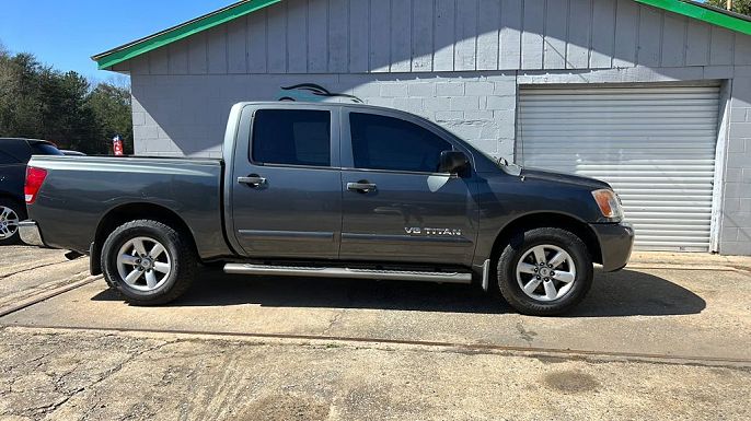 2010 Nissan Titan