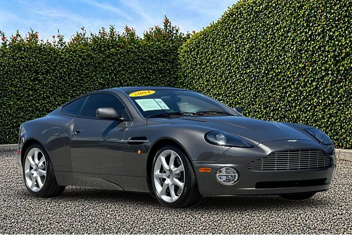 2004 Aston Martin V12 Vanquish