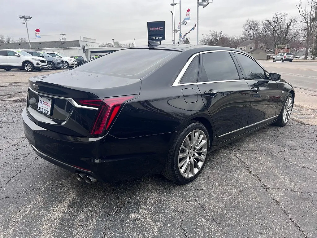 2019 Cadillac CT6 Luxury image 3