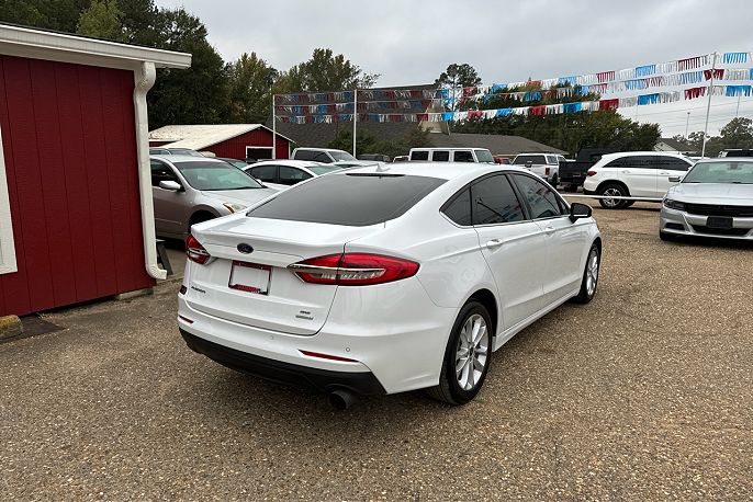 2020 Ford Fusion