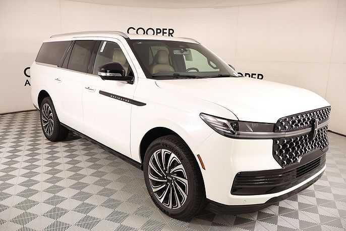 2026 Lincoln Navigator L