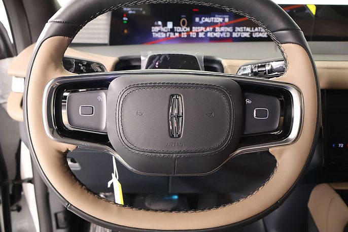 2026 Lincoln Navigator L