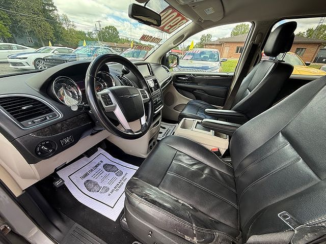 2014 Chrysler Town & Country
