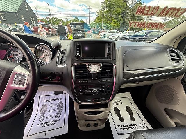 2014 Chrysler Town & Country