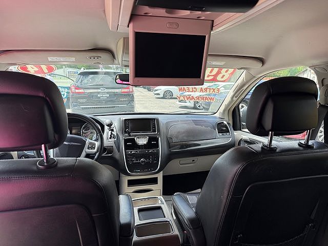 2014 Chrysler Town & Country