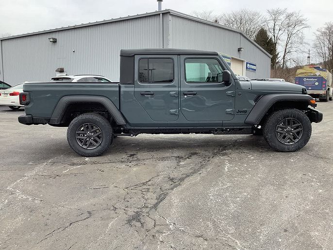 2026 Jeep Gladiator