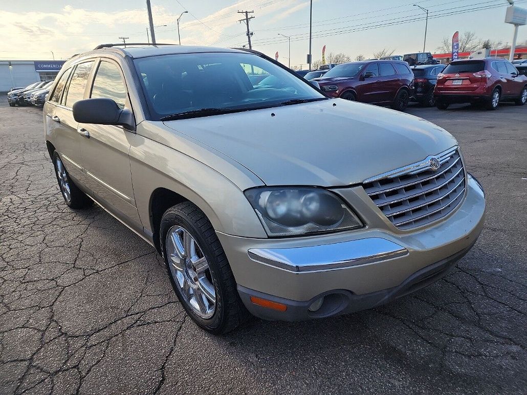 2006 Chrysler Pacifica Touring image 3