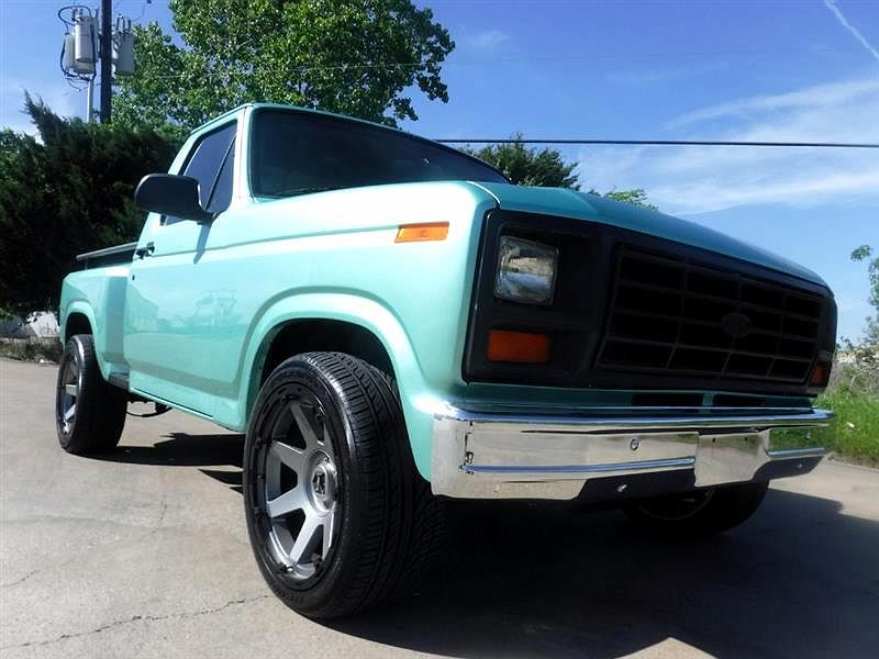 1982 Ford F-100 null image 1
