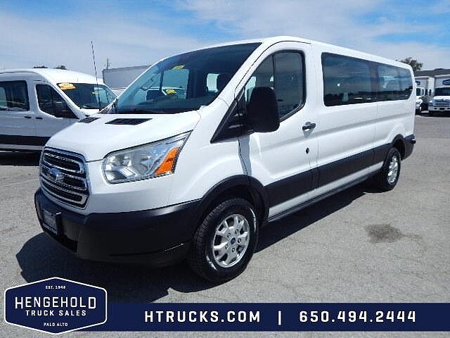 2015 Ford Transit XLT image 0