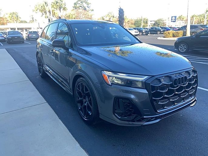 2025 Audi SQ7