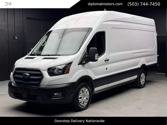 2022 Ford E-Transit