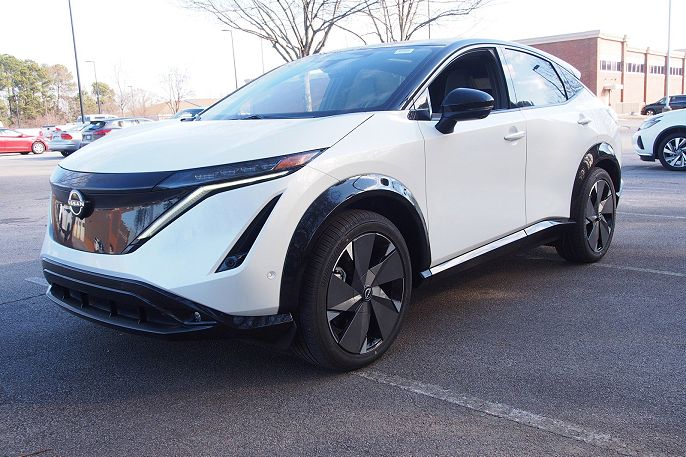 2025 Nissan Ariya
