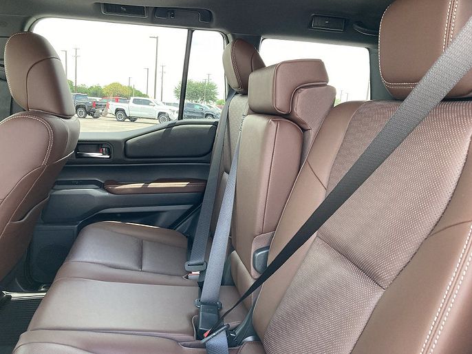 2027 Toyota Land Cruiser