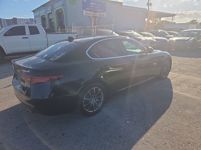 2017 Alfa Romeo Giulia