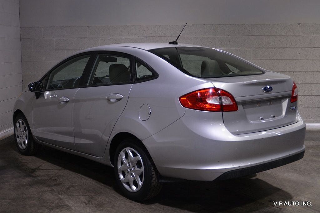 2011 Ford Fiesta S image 2
