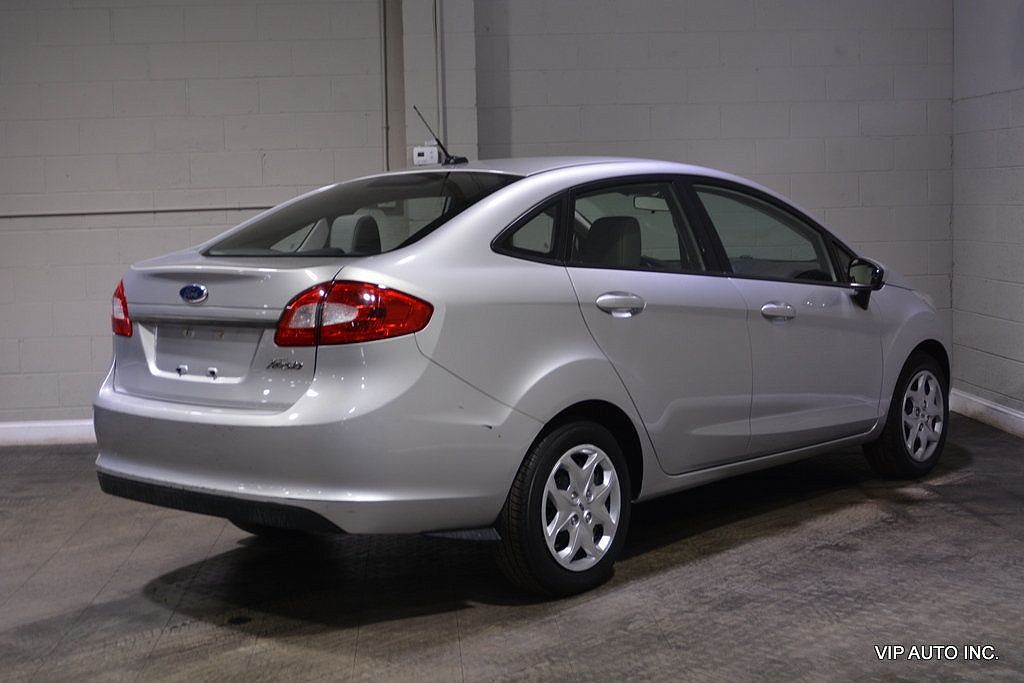 2011 Ford Fiesta S image 3
