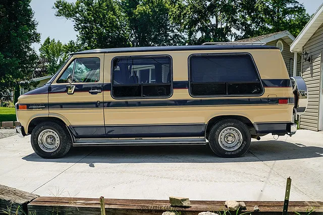 1988 Chevrolet G-Series