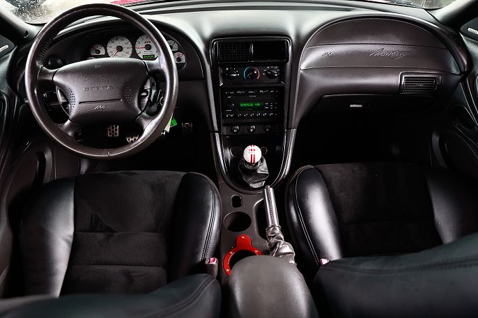 2004 Ford Mustang