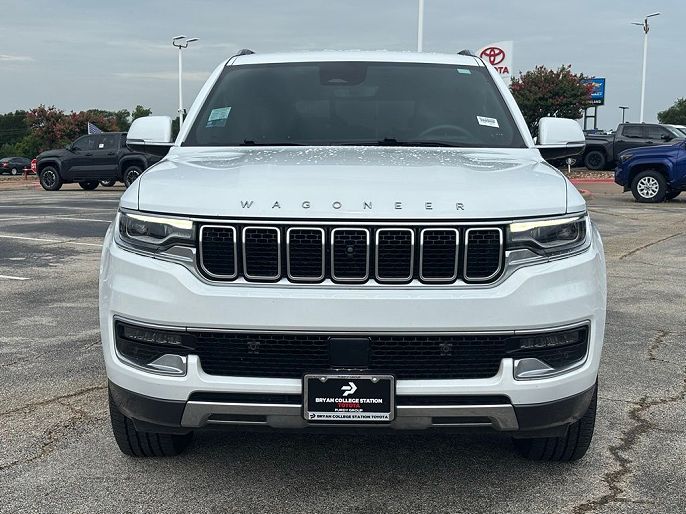 2022 Jeep Wagoneer