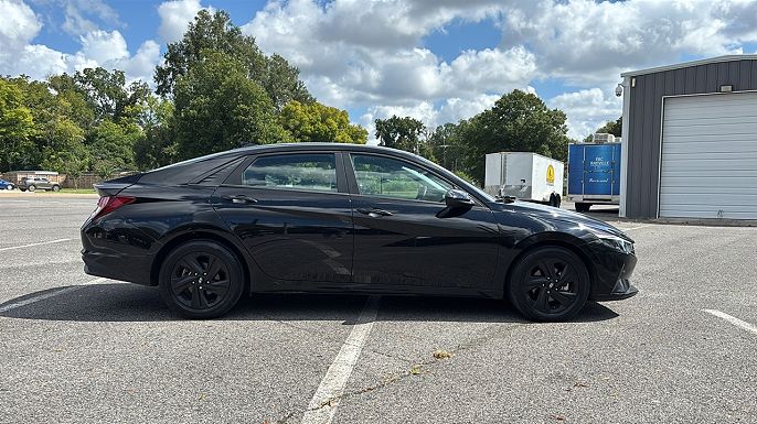 2021 Hyundai Elantra