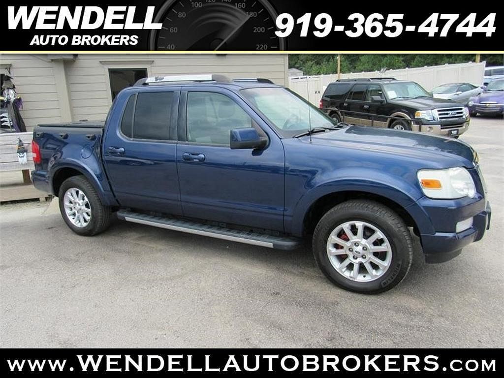 2008 Ford Explorer Sport Trac Limited image 0