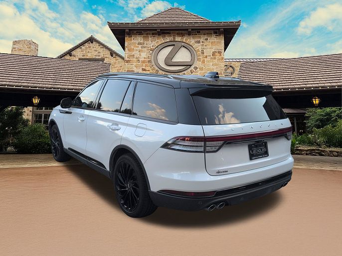 2025 Lincoln Aviator
