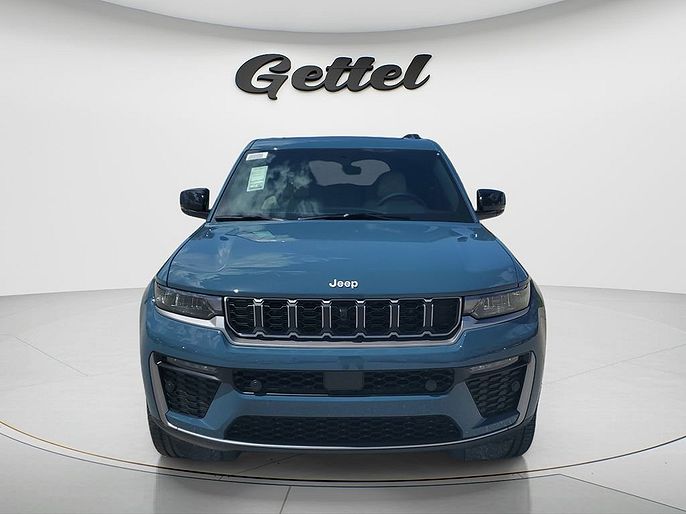 2027 Jeep Grand Cherokee
