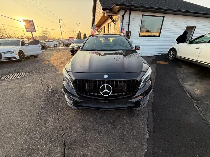 2015 Mercedes-Benz GLA