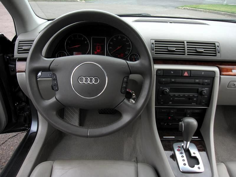2004 Audi A4 null image 26