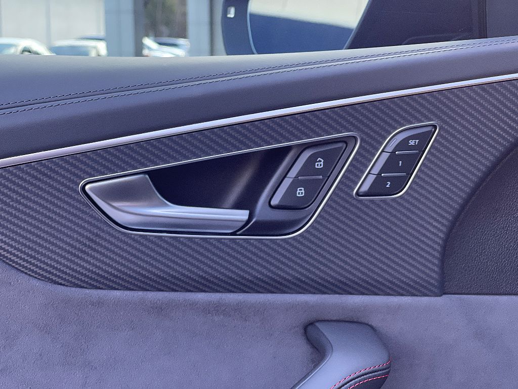 2026 Audi SQ8