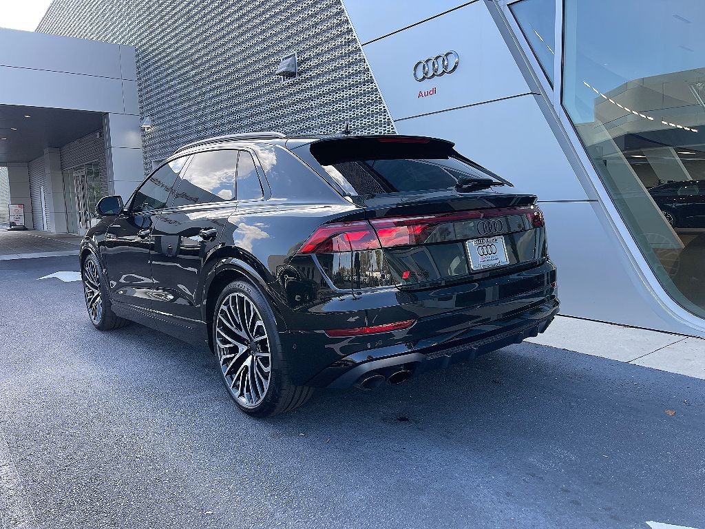 2026 Audi SQ8