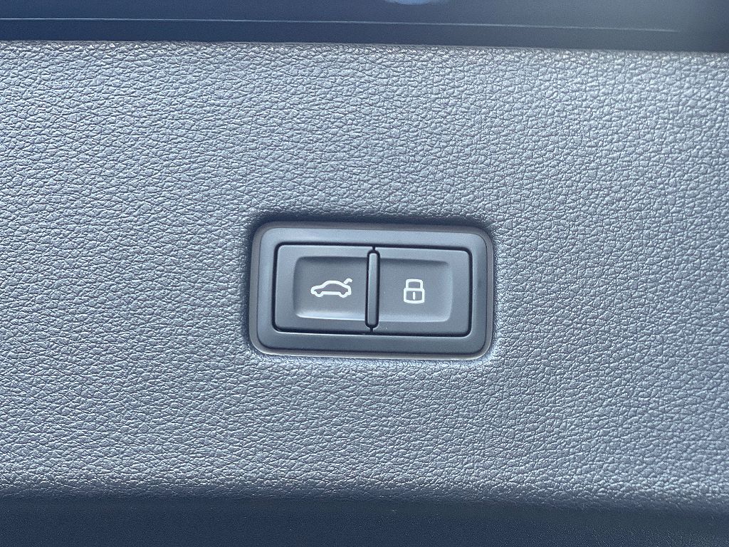 2026 Audi SQ8