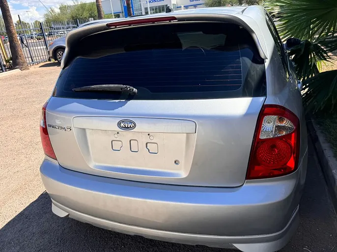 2006 Kia Spectra5