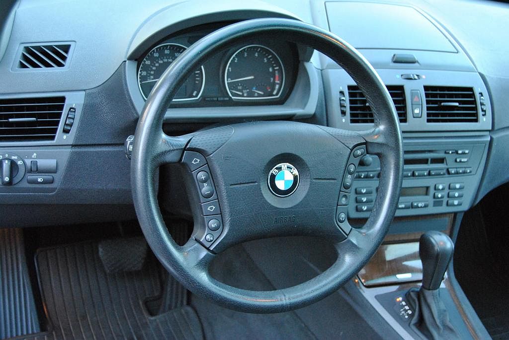 2004 BMW X3 3.0i image 18
