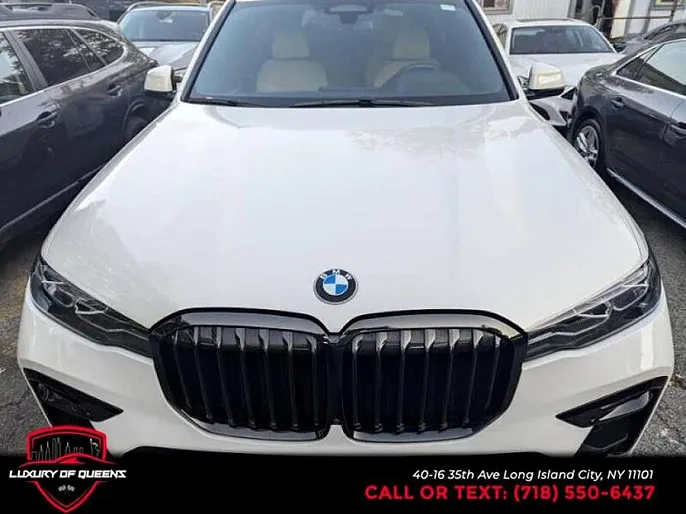 2021 BMW X7