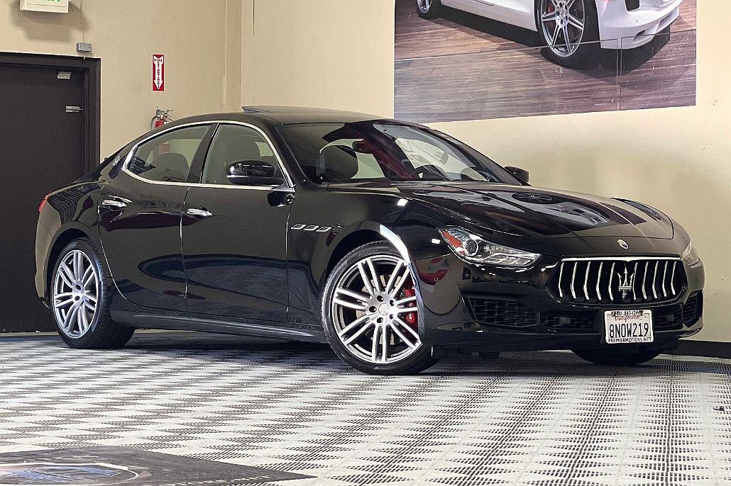 2019 Maserati Ghibli S image 1