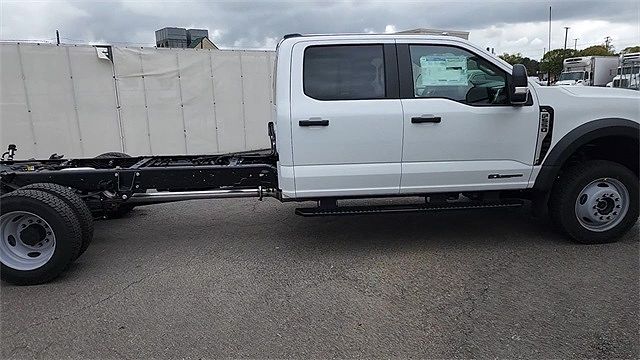 2024 Ford F-550