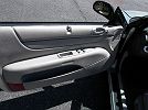2005 Chrysler Sebring Touring image 8