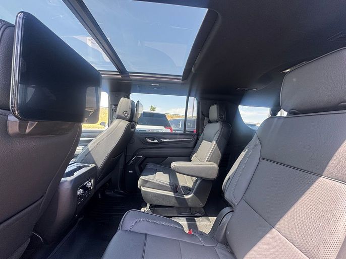 2023 GMC Yukon XL
