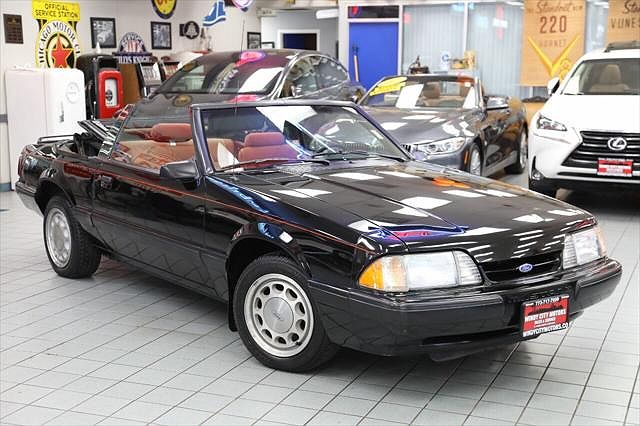 1987 Ford Mustang LX image 0
