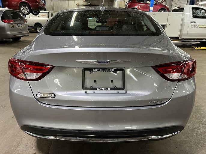 2017 Chrysler 200