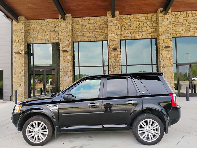2010 Land Rover LR2