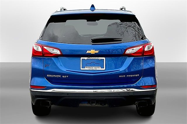 2019 Chevrolet Equinox Premier image 3