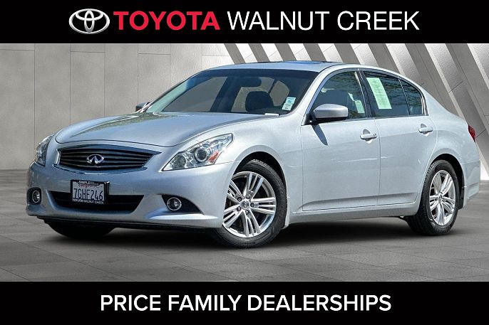 2013 Infiniti G37