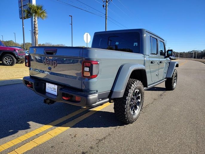 2026 Jeep Gladiator