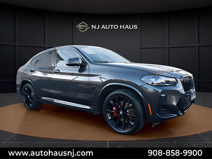 2023 BMW X4