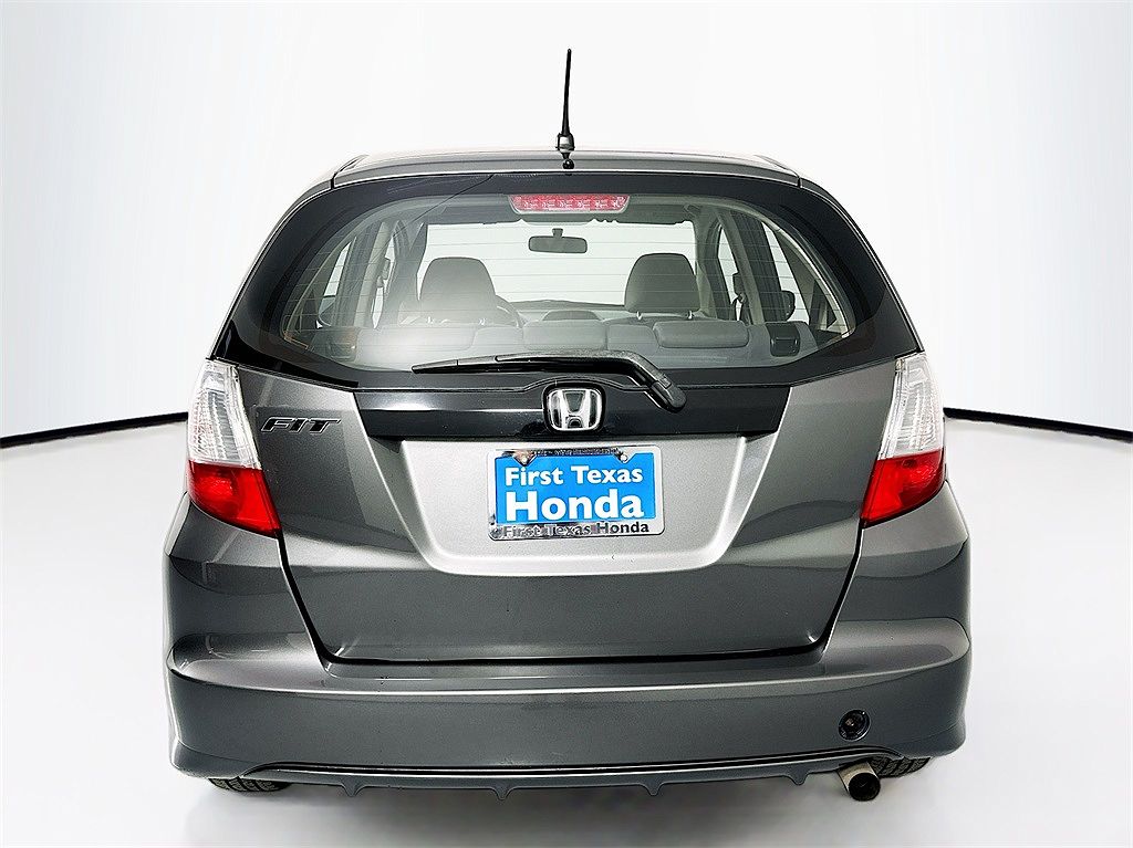 2013 Honda Fit null image 5