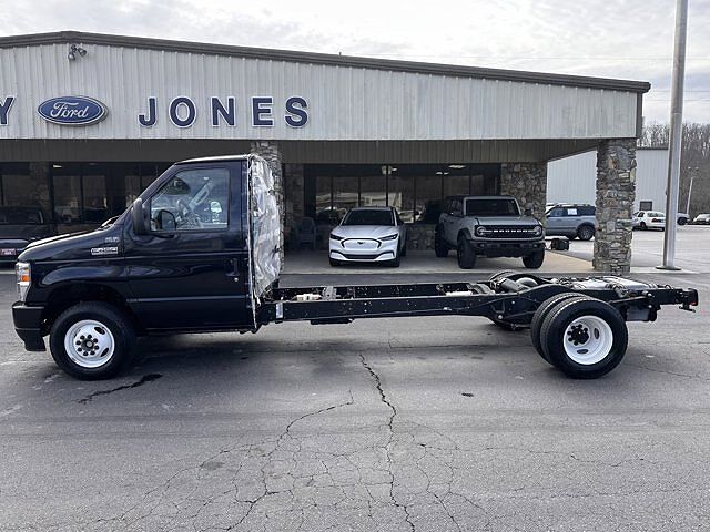 2025 Ford Econoline